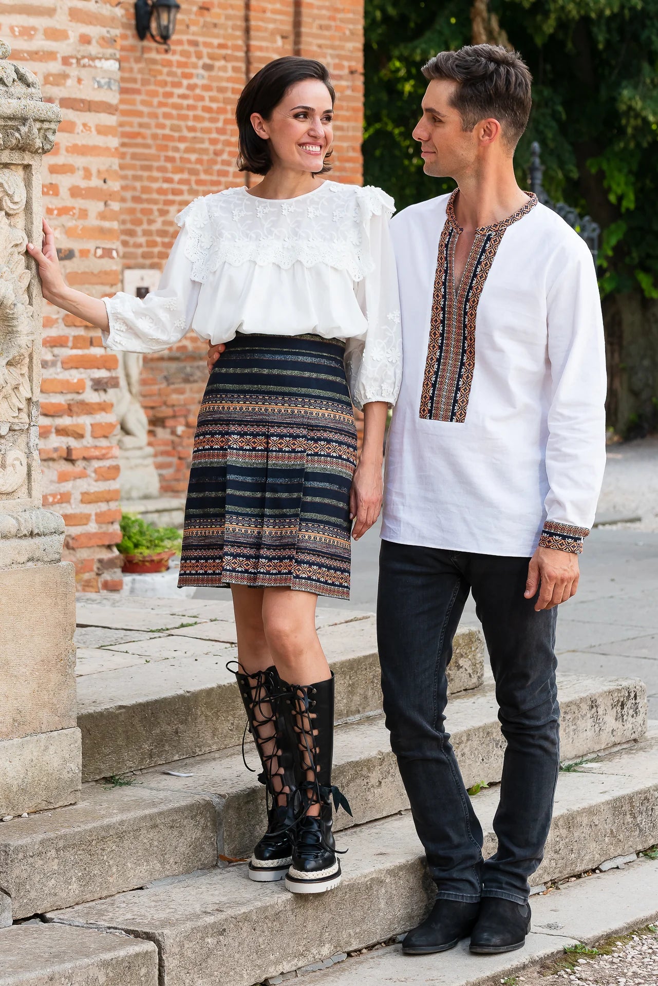 Bluza Alba Maramu cu Broderie Tridimensionala