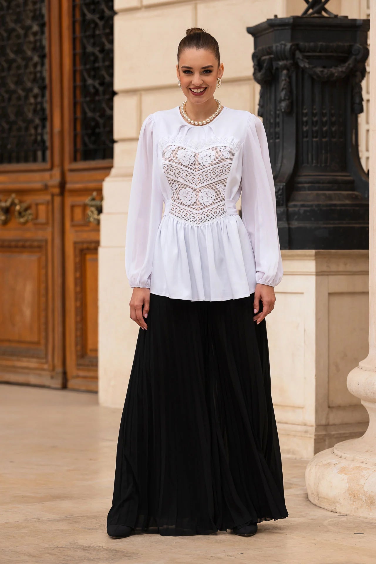 Bluza Alba cu Corset Integrat