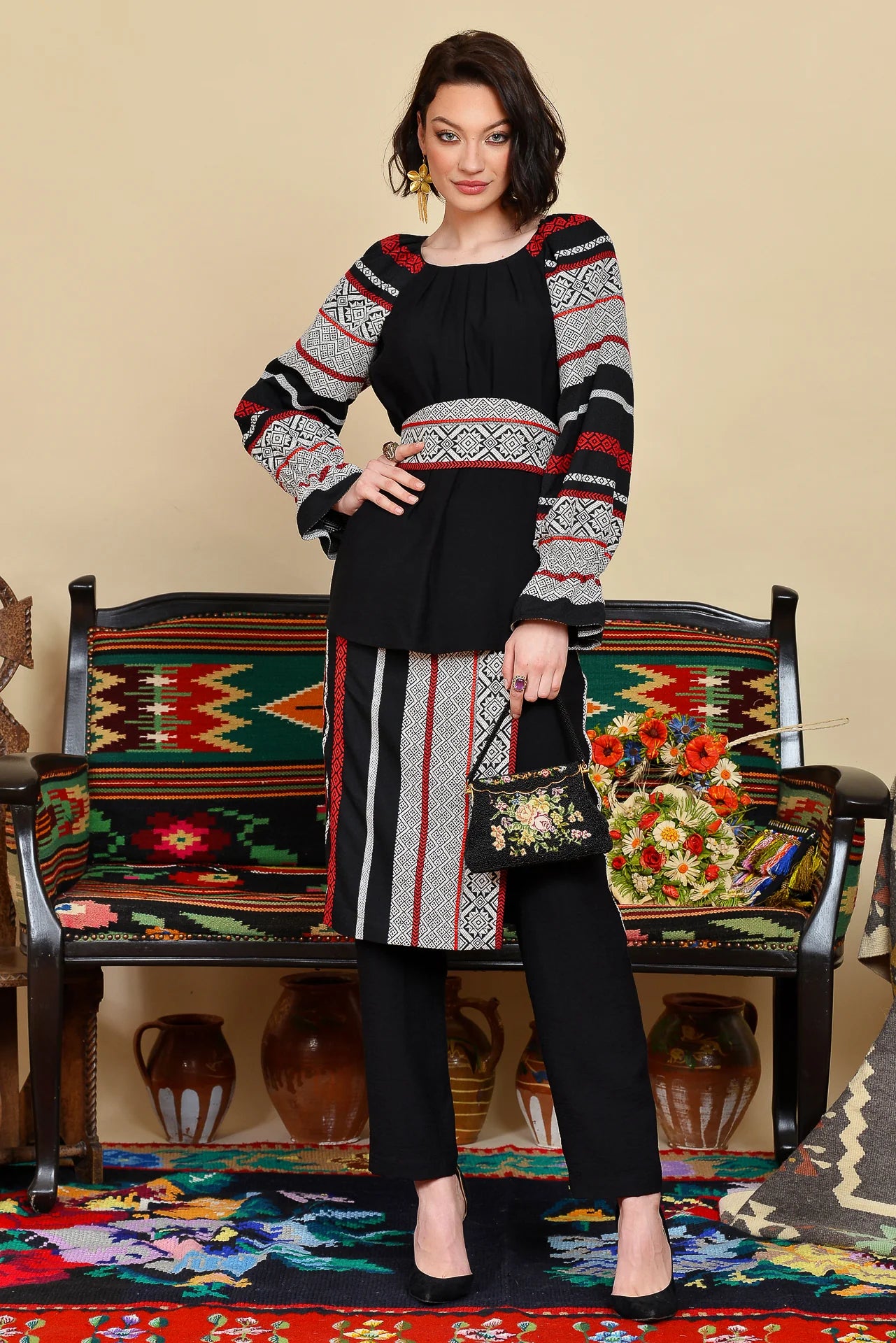 Pantaloni Negri cu Oprege