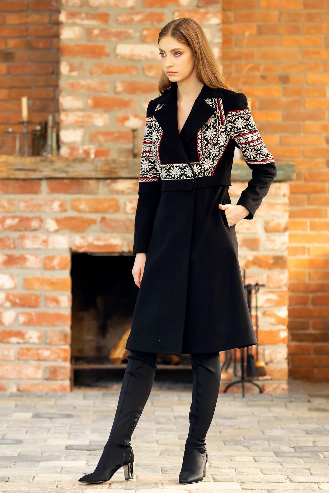 Pardesiu Midi Din Stofa De Lana Si Jacquard Tesut Ecaterina
