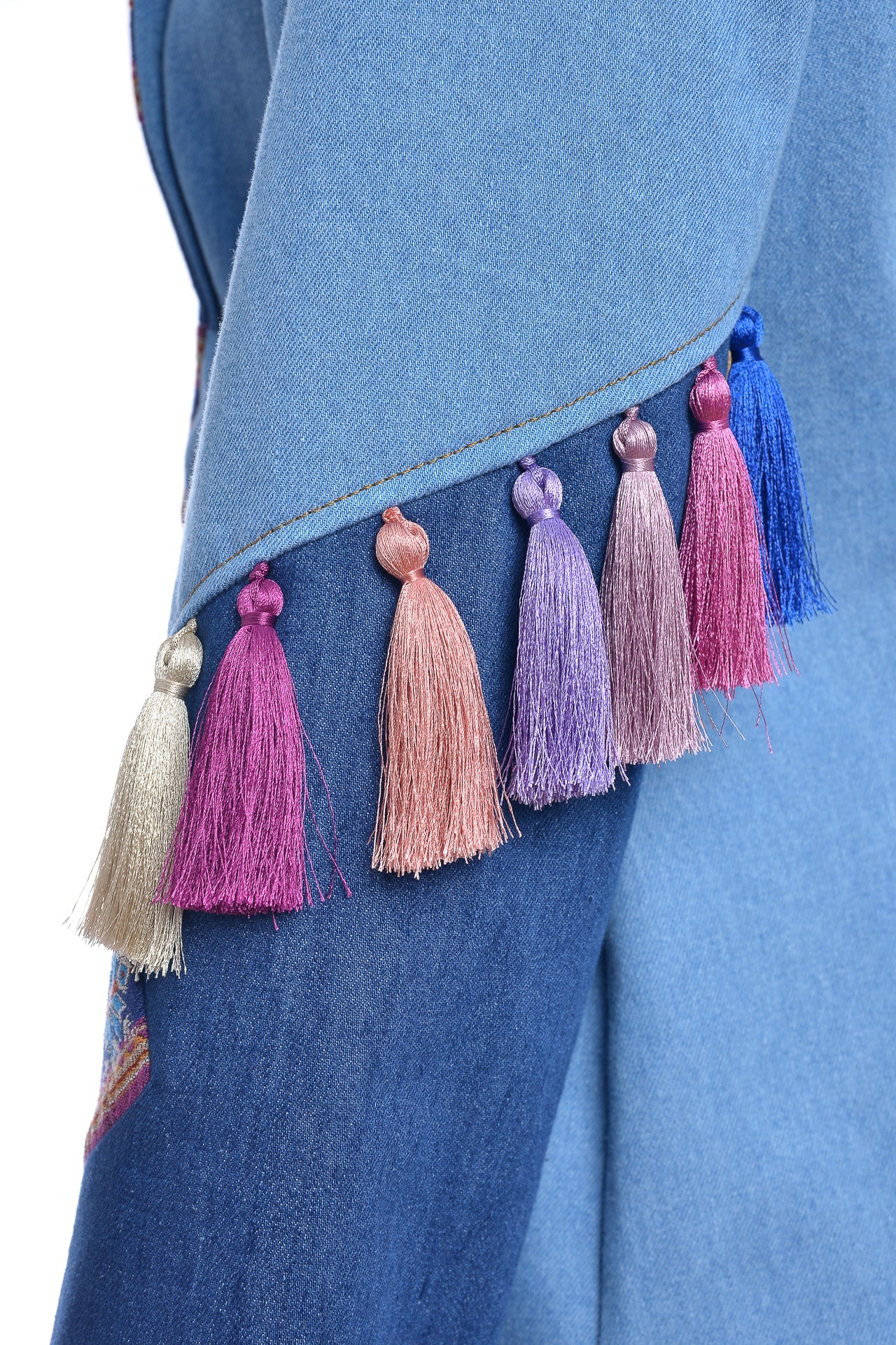Jacheta din Denim cu Ciucuri de Matase si Jacquard Etnic