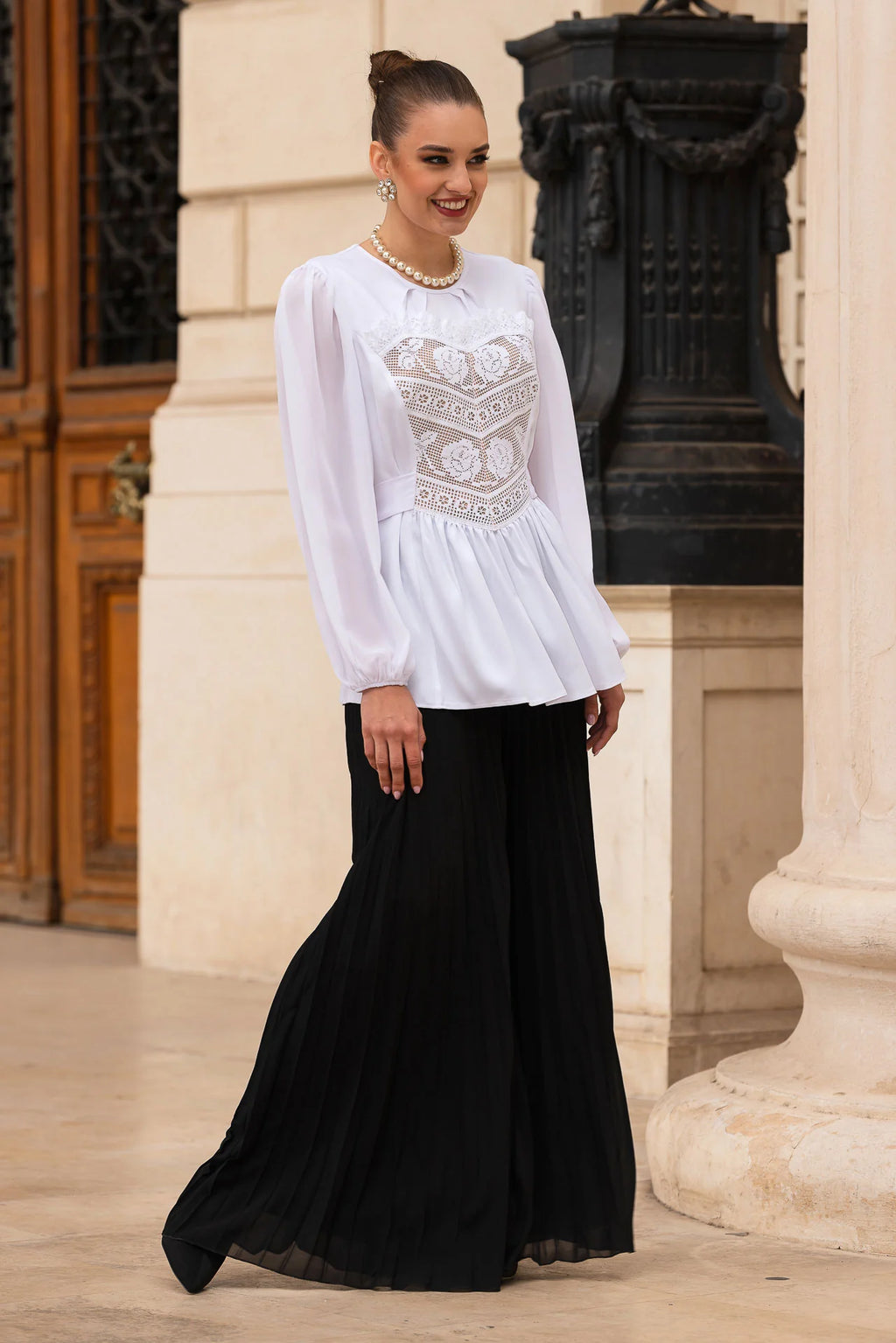 Bluza Alba cu Corset Integrat