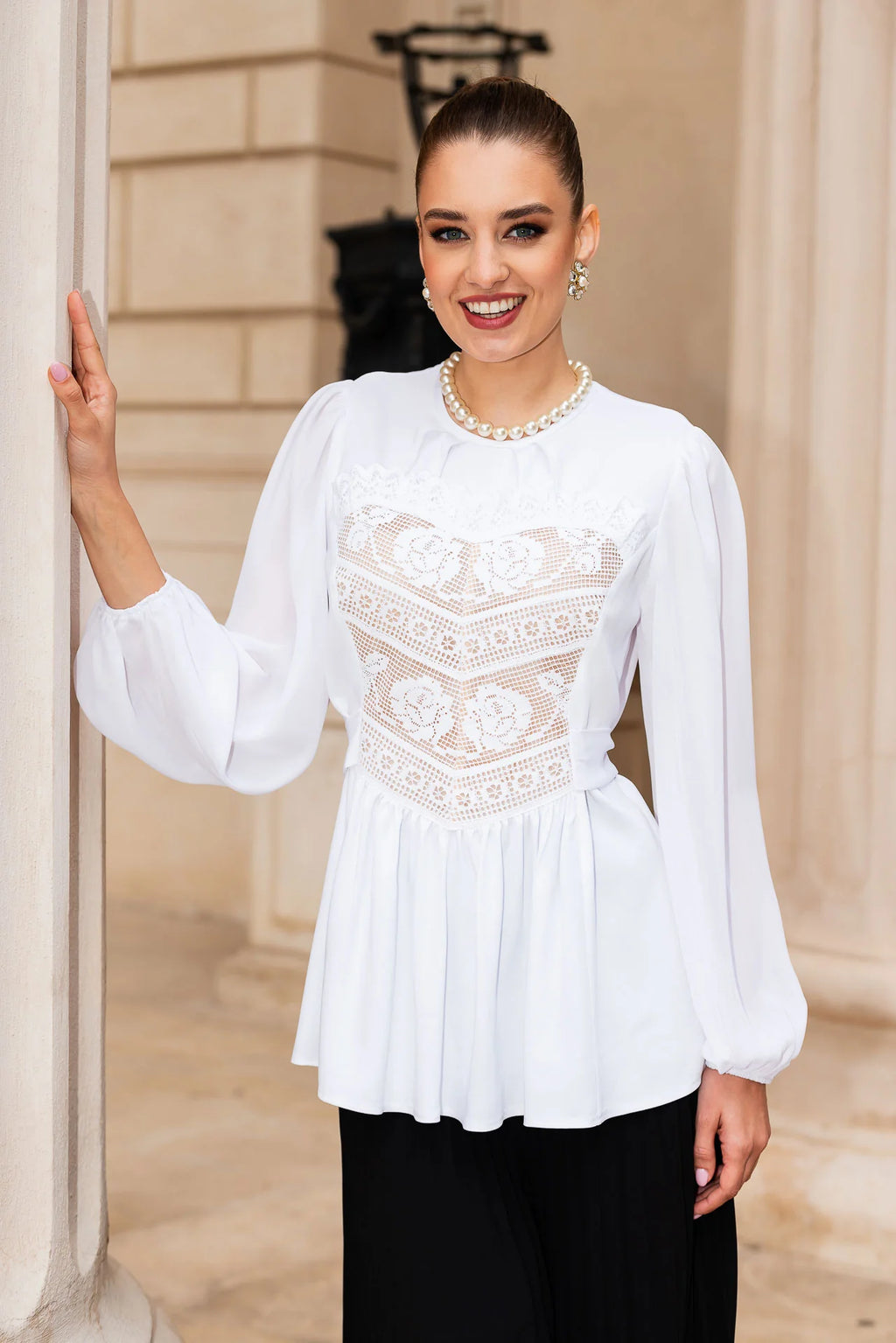 Bluza Alba cu Corset Integrat